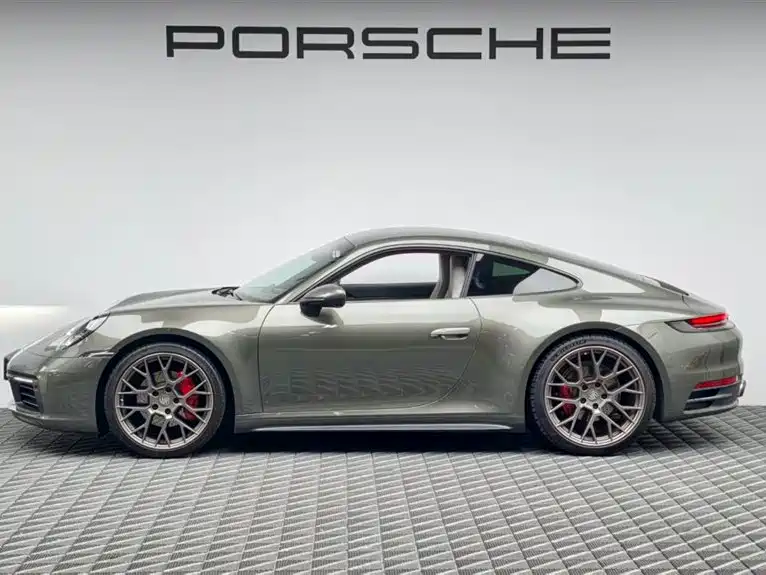 Porsche 911 2023 — фото 4