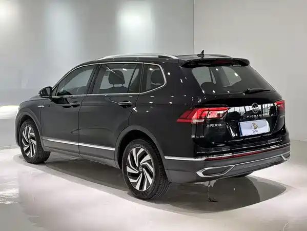 Volkswagen Tiguan L 2023