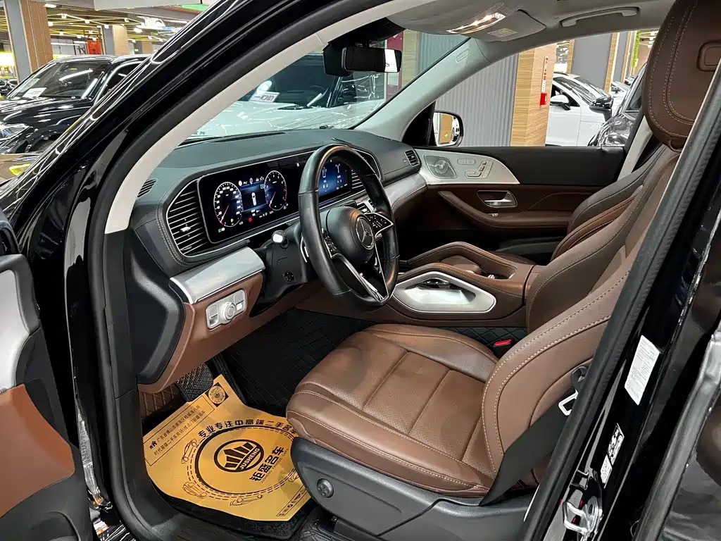 Mercedes-Benz GLS 2024 — фото 15