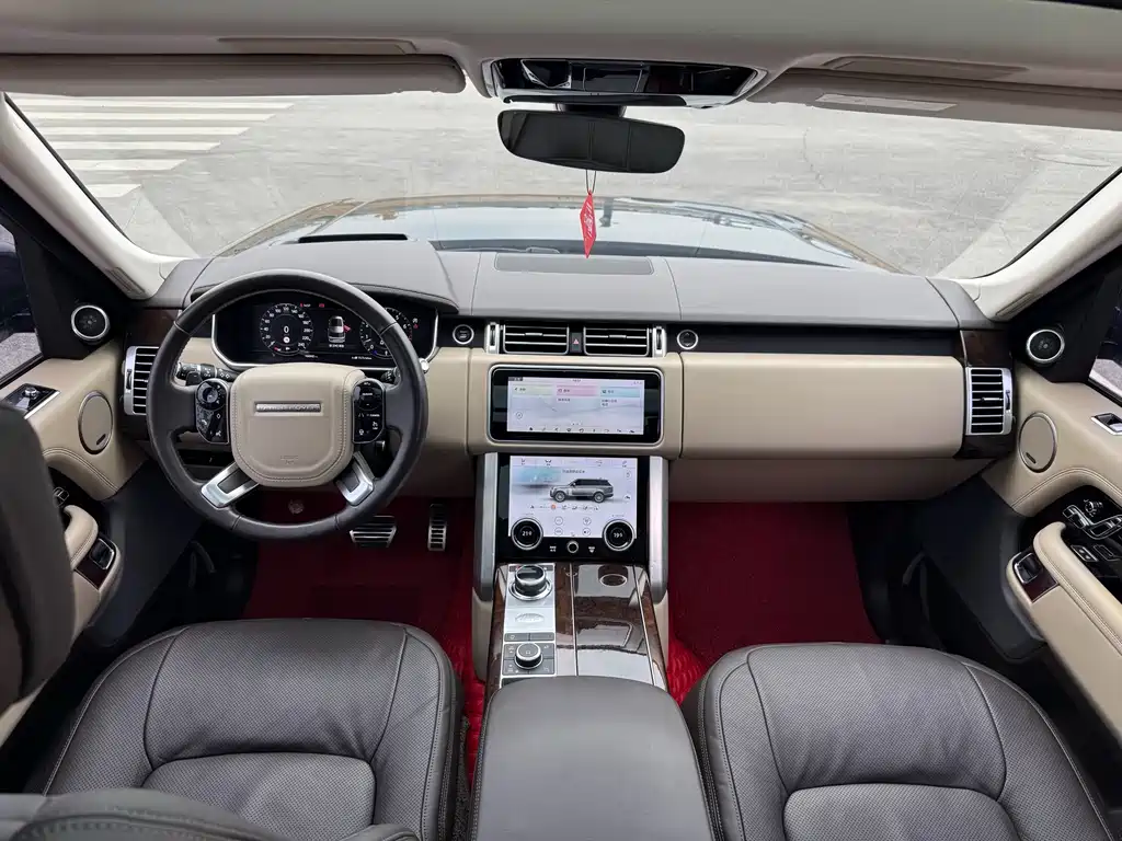 Land Rover Range Rover 2022 — фото 27