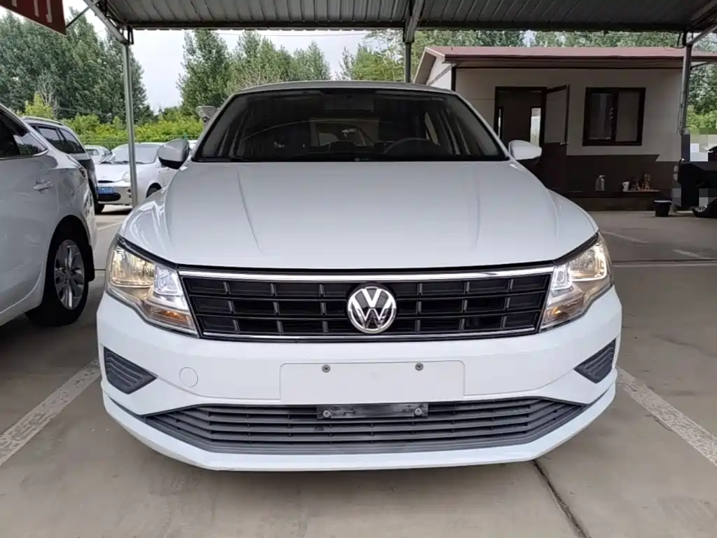 Volkswagen Jetta 2019 — фото 3