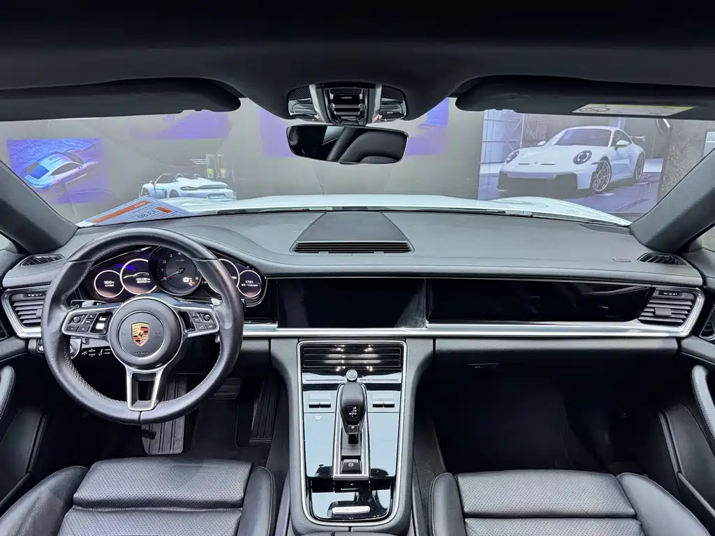Porsche Panamera 2017 — фото 8