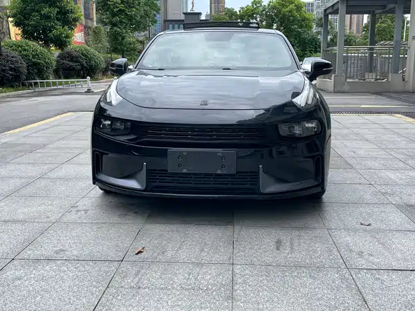 Lynk & Co 03 2019