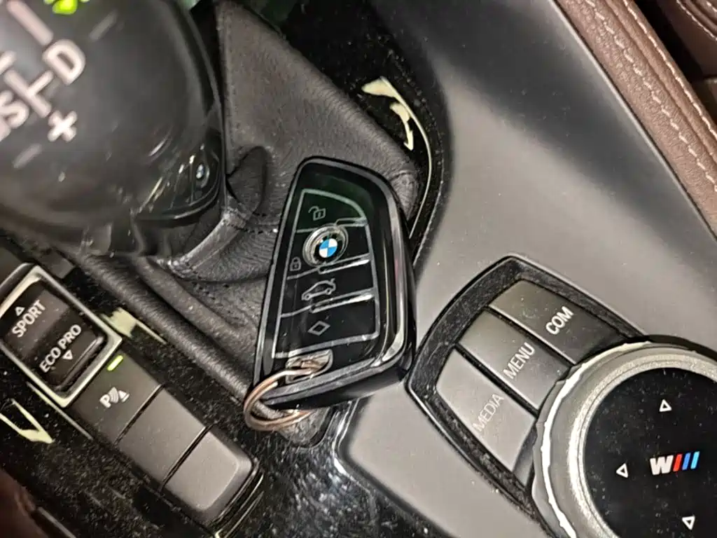 BMW X2 2020 — фото 9