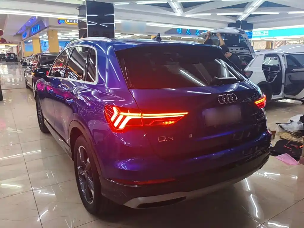 Audi Q3 2022 — фото 5