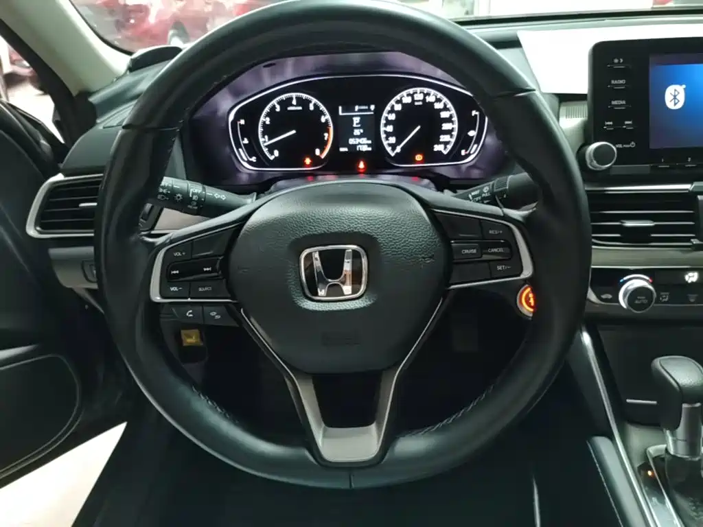 Honda Accord 2021 — фото 11