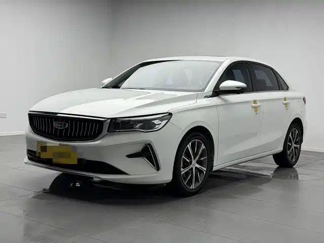 Geely Emgrand 2024