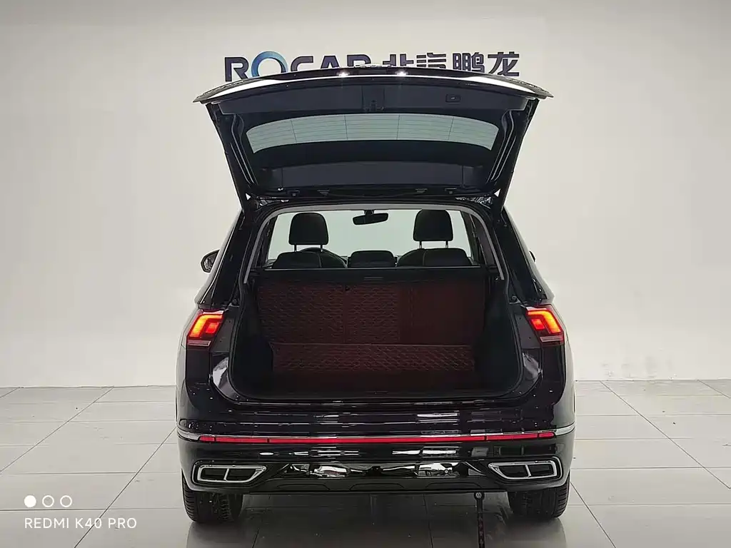 Volkswagen Tiguan L 2024