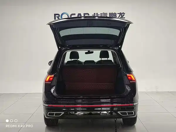Volkswagen Tiguan L 2024