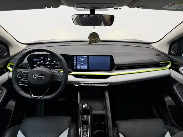 Geely Binyue 2022