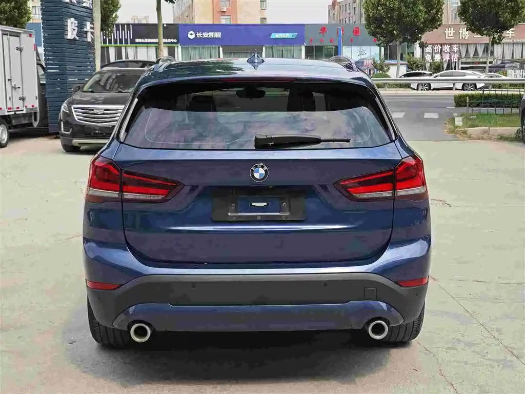 BMW X1 2022 — фото 5