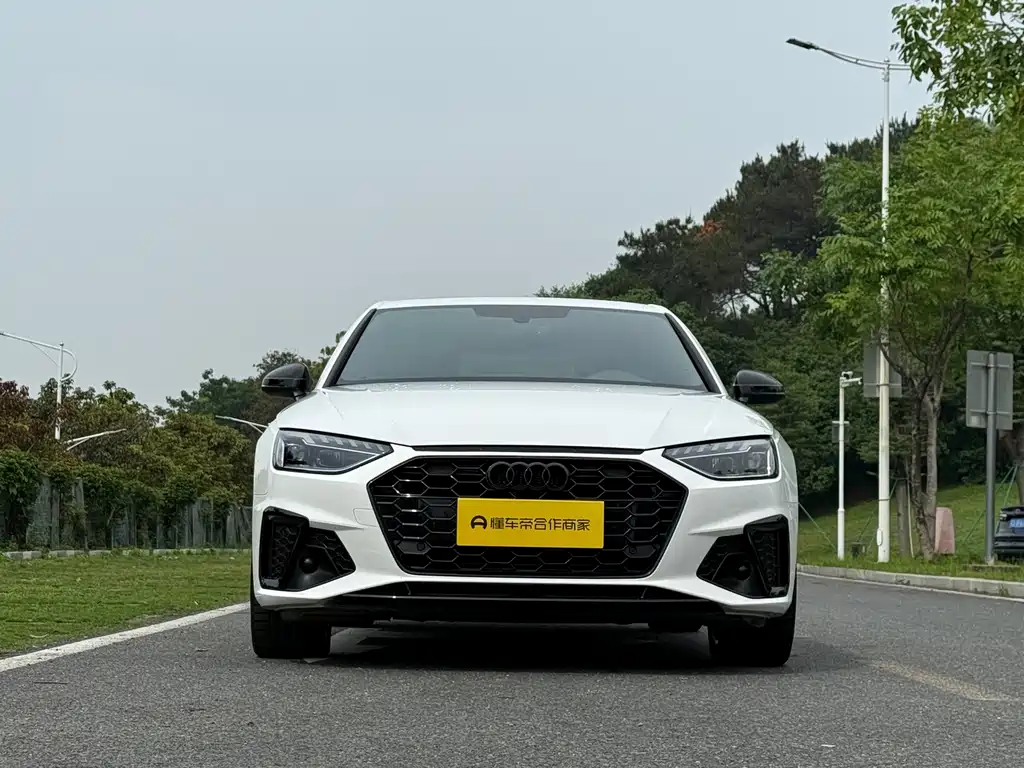 Audi A4L 2023