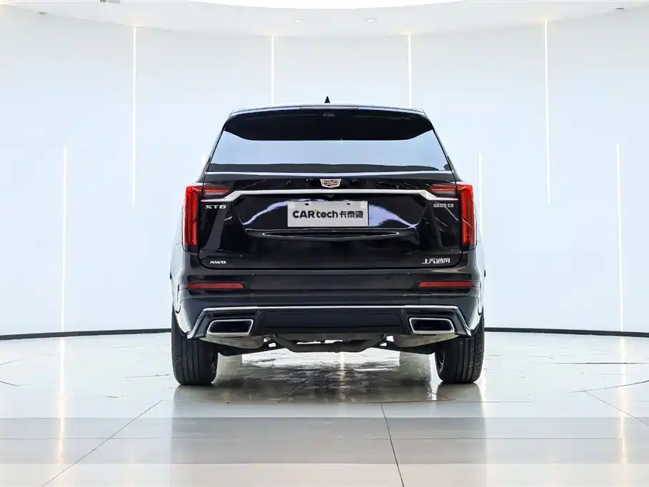 Cadillac XT6 2023 — фото 9