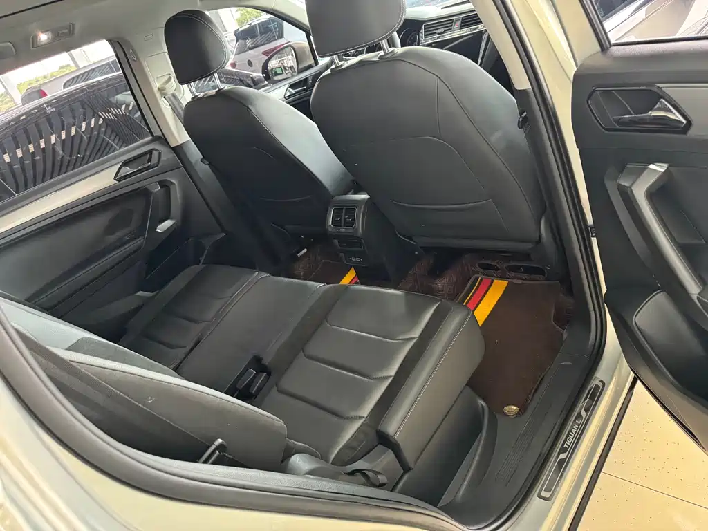 Volkswagen Tiguan L 2020