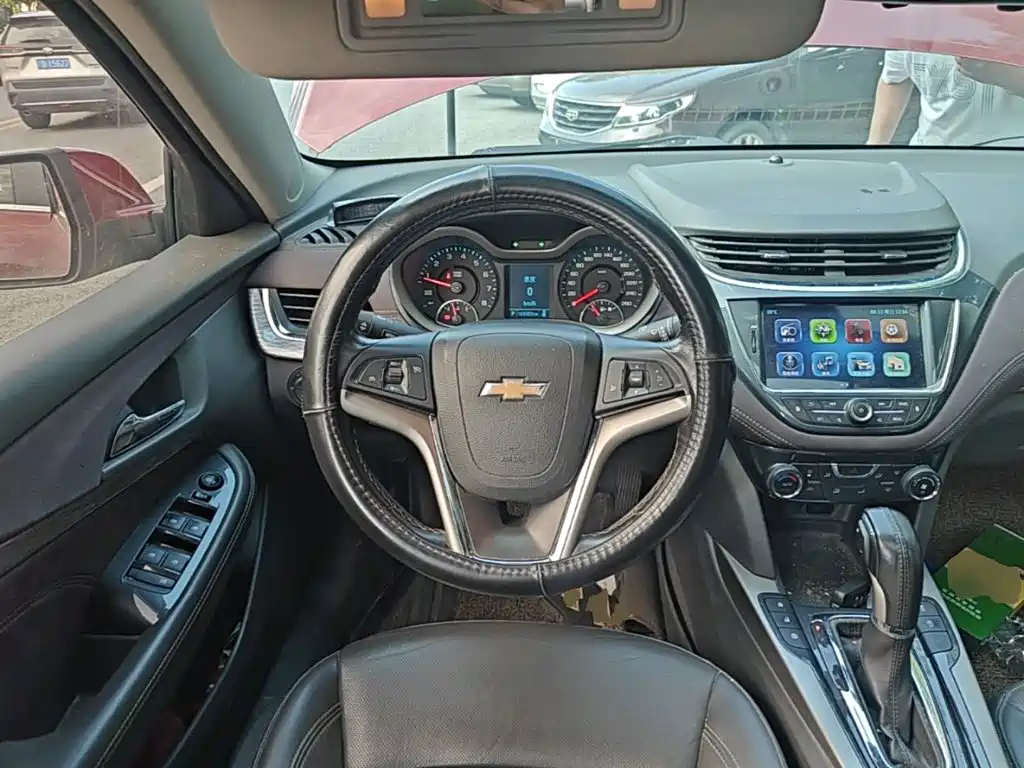 Chevrolet Malibu 2018 — фото 11