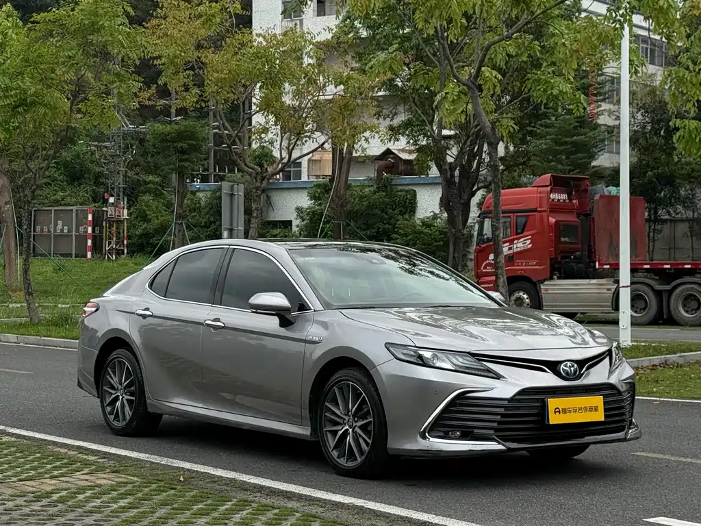 Toyota Camry 2022
