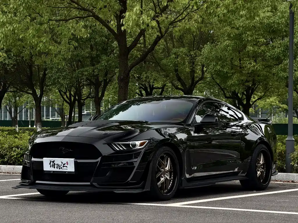 Ford Mustang 2017 — фото 2