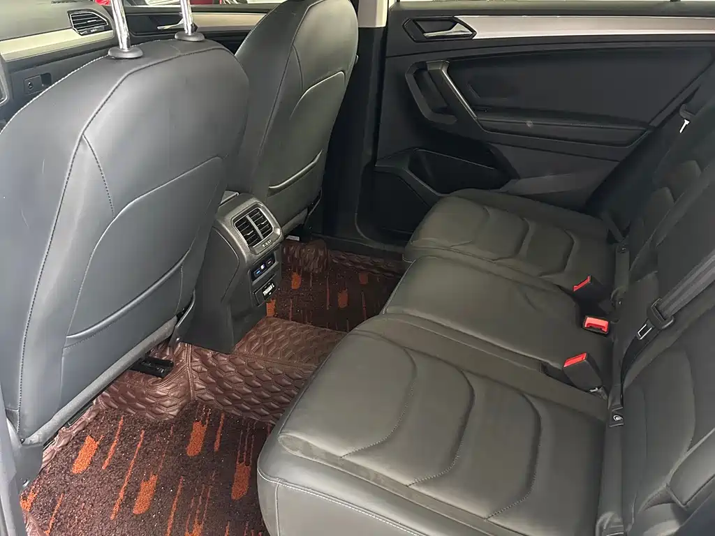 Volkswagen Tiguan L 2019 — фото 21
