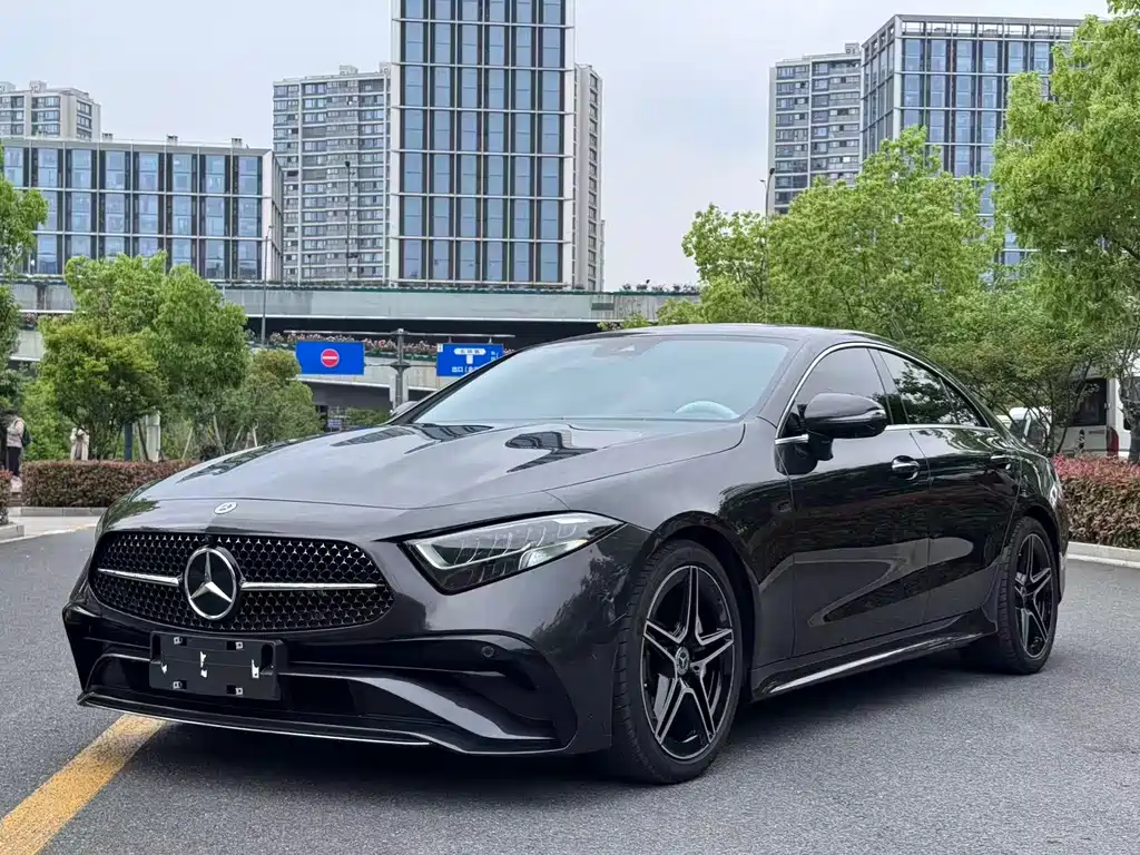 Mercedes-Benz CLS 2022 — фото 1