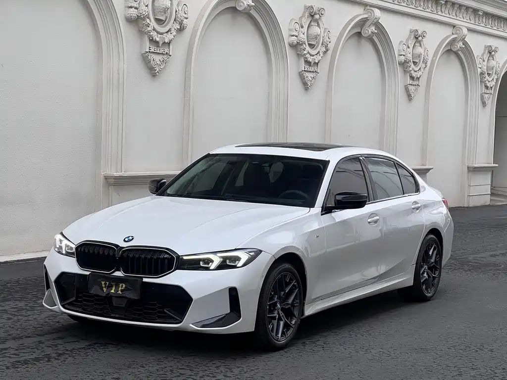 BMW 3 Series 2025 — фото 1
