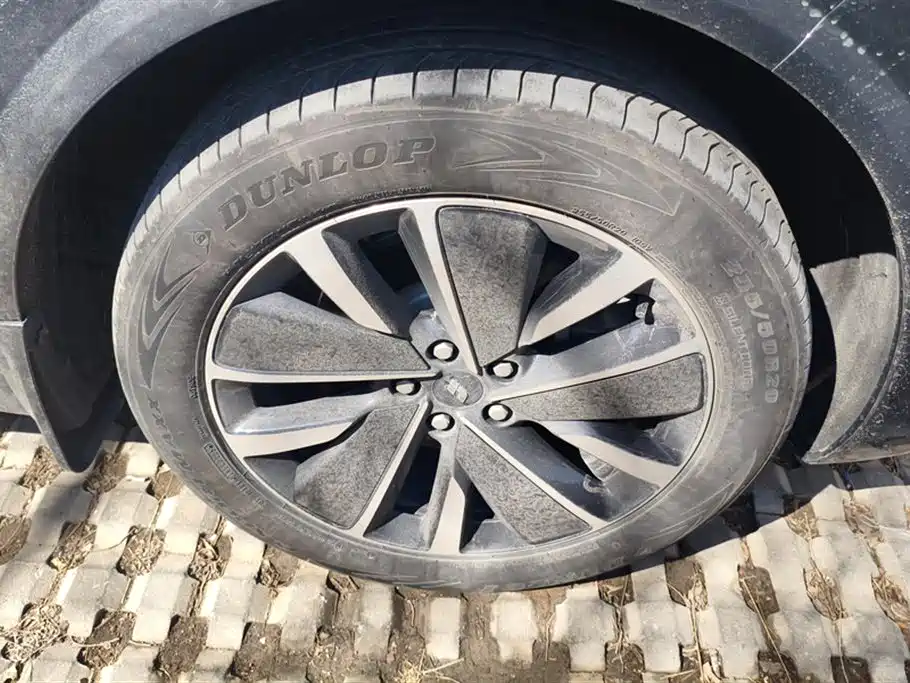 Li Auto Li L6 2025