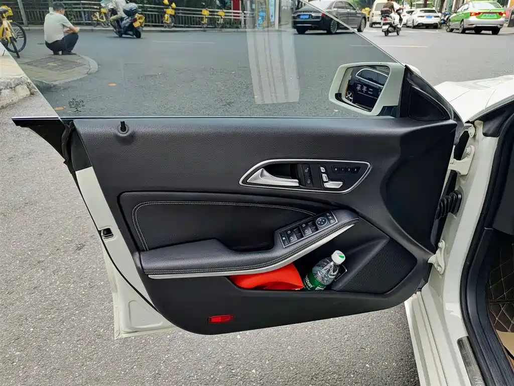 Mercedes-Benz CLA 2018 — фото 6