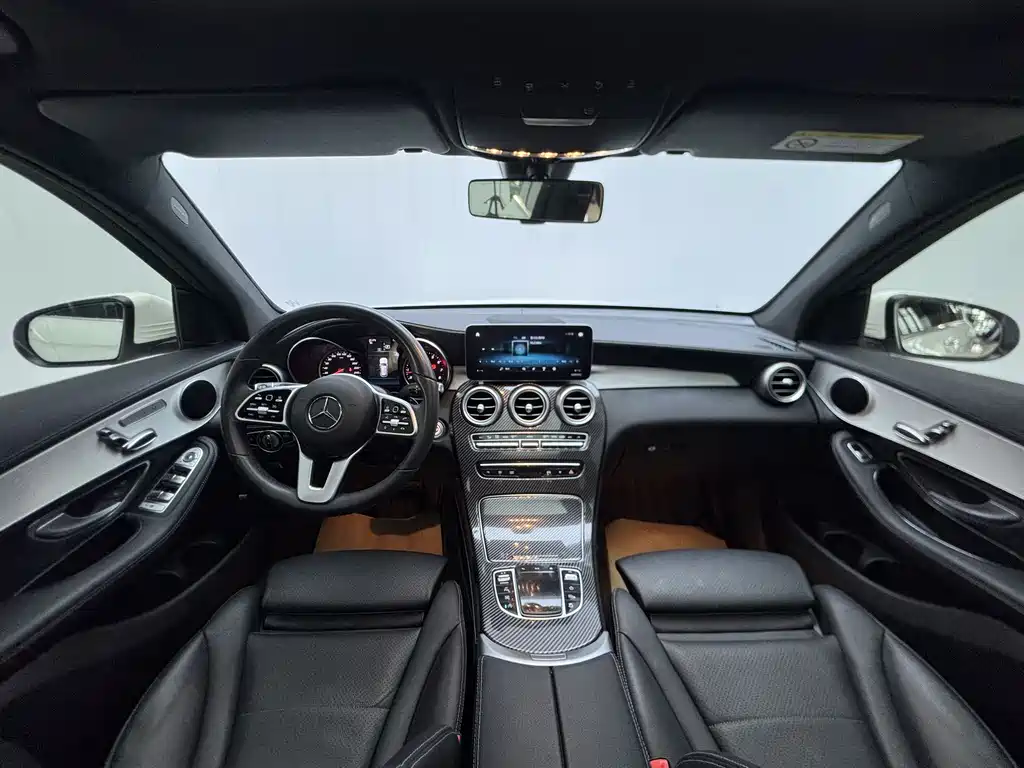 Mercedes-Benz GLC 2020 — фото 30