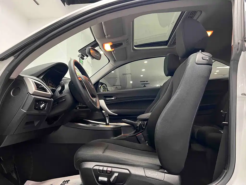 BMW 2 Series 2017 — фото 18