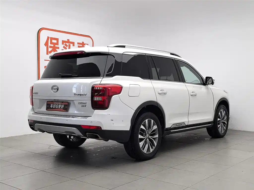 GAC Motor Trumpchi GS8 2017 — фото 2
