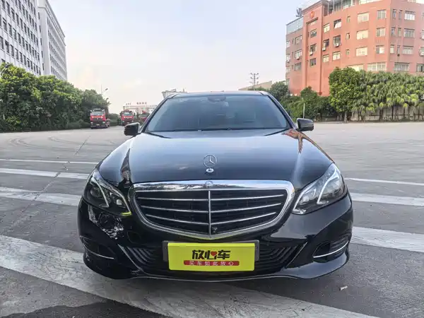 Mercedes-Benz E-Class 2013