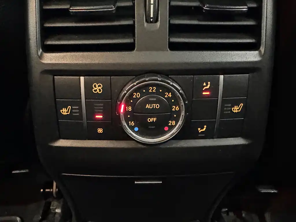 Mercedes-Benz GL-Class 2015 — фото 15