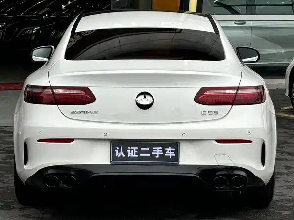 Mercedes-Benz E-Class 2021