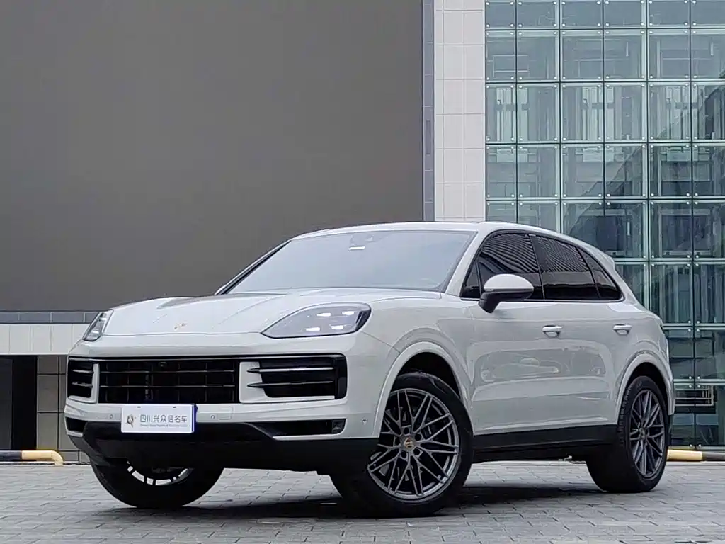 Porsche Cayenne 2024
