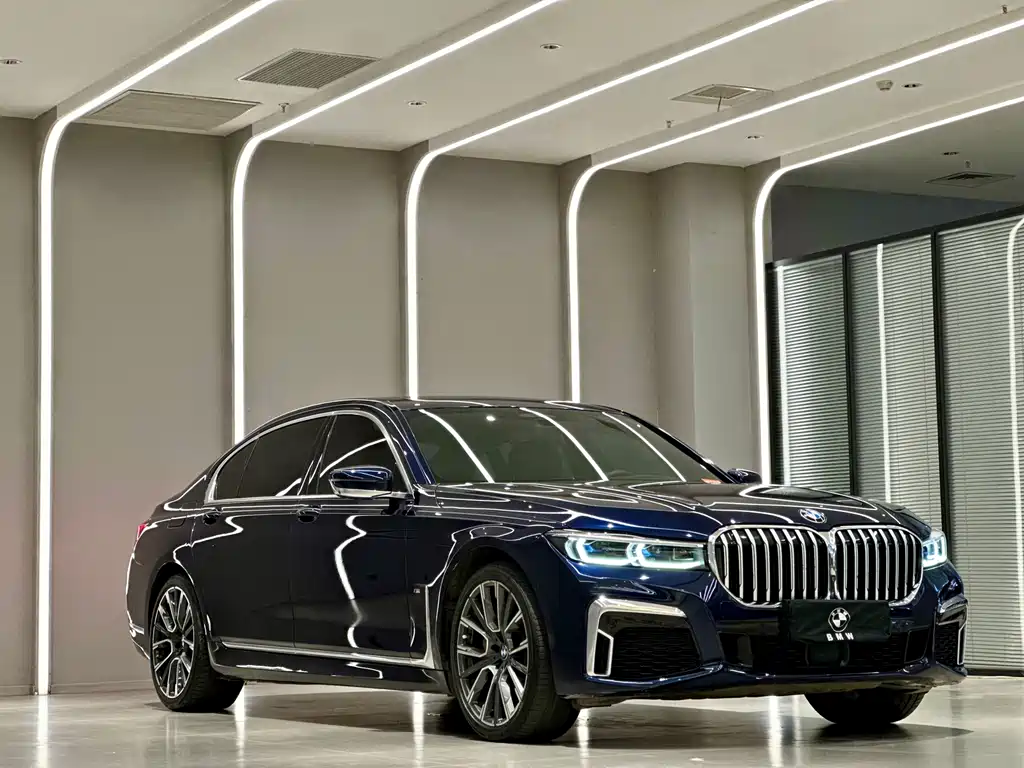 BMW 7 Series 2020 — фото 3