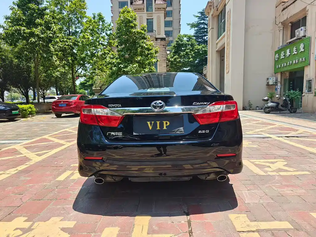 Toyota Camry 2012