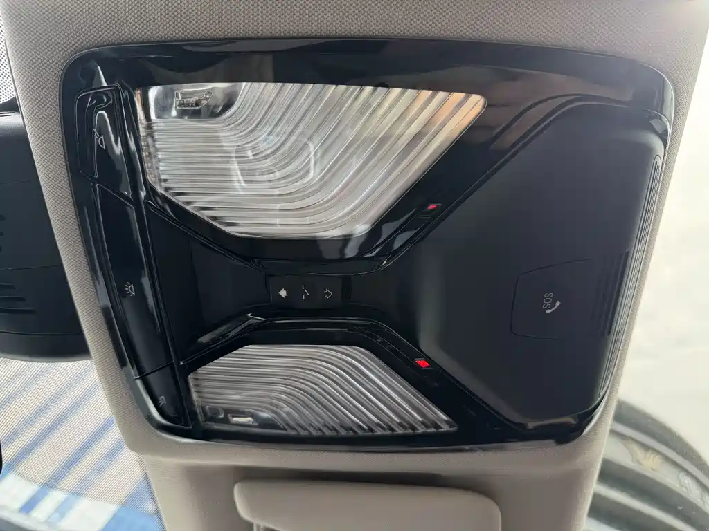 BMW i3 2024 — фото 18