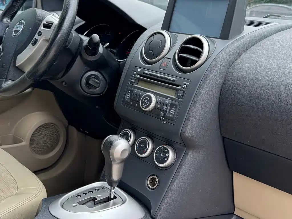 Nissan Qashqai 2012