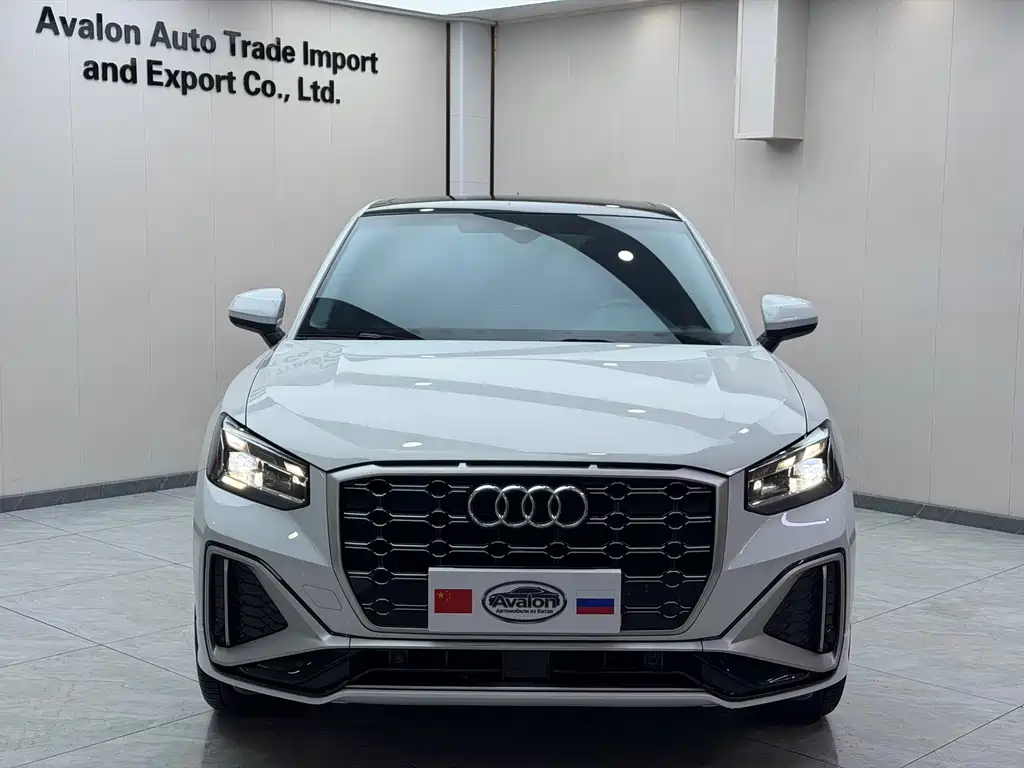 Audi Q2L 2022
