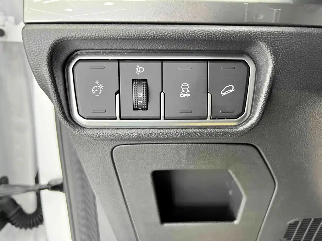 Haval H6 2023 — фото 10