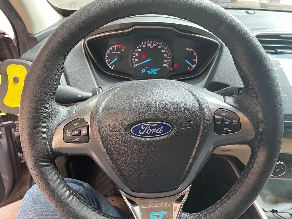 Ford Forrest 2017