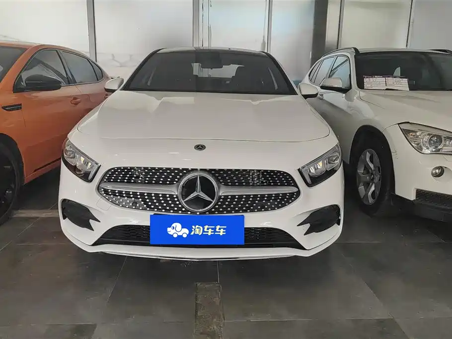 Mercedes-Benz A-Class 2021 — фото 2