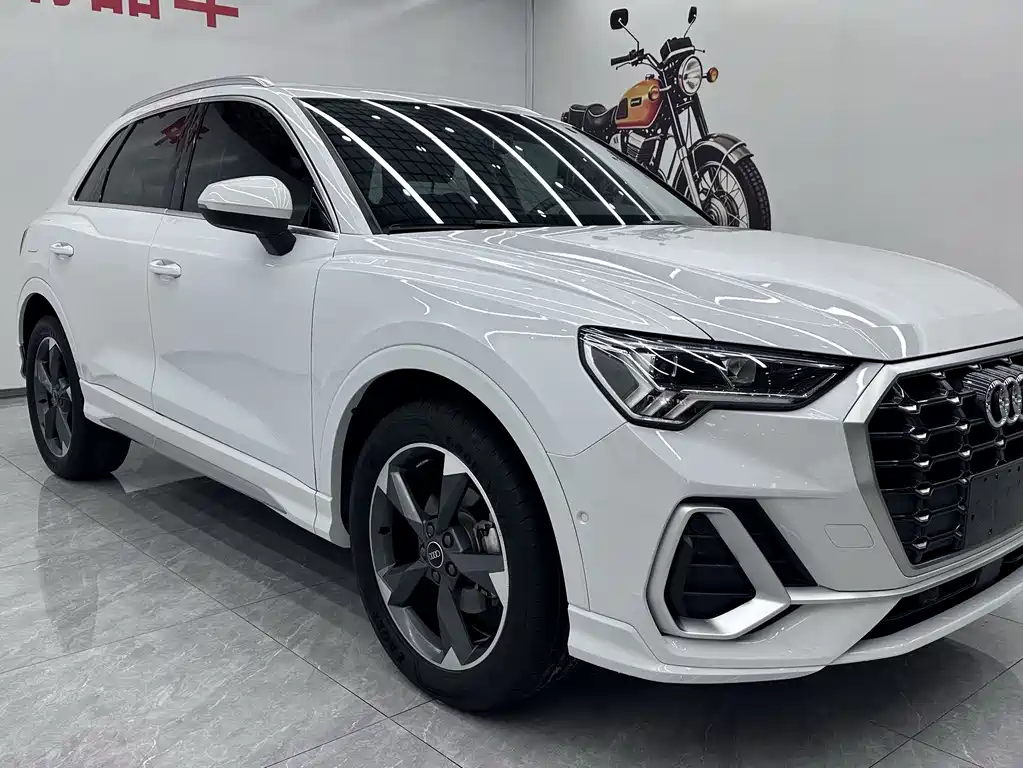 Audi Q3 2023