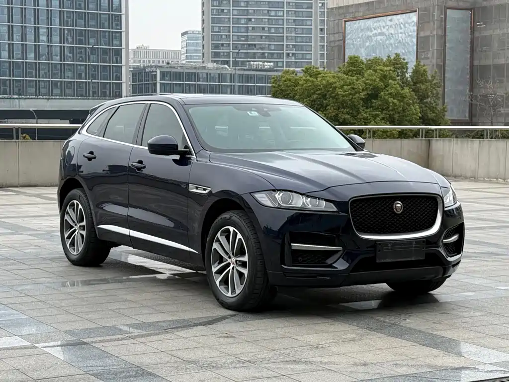 Jaguar F-PACE 2017 — фото 3