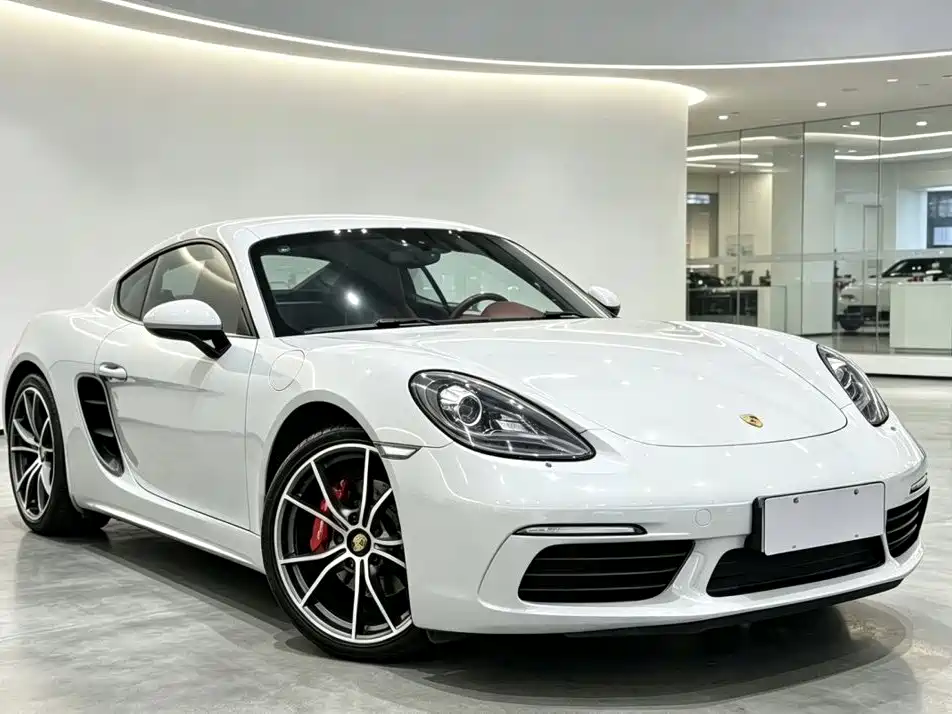 Porsche 718 2018 — фото 1