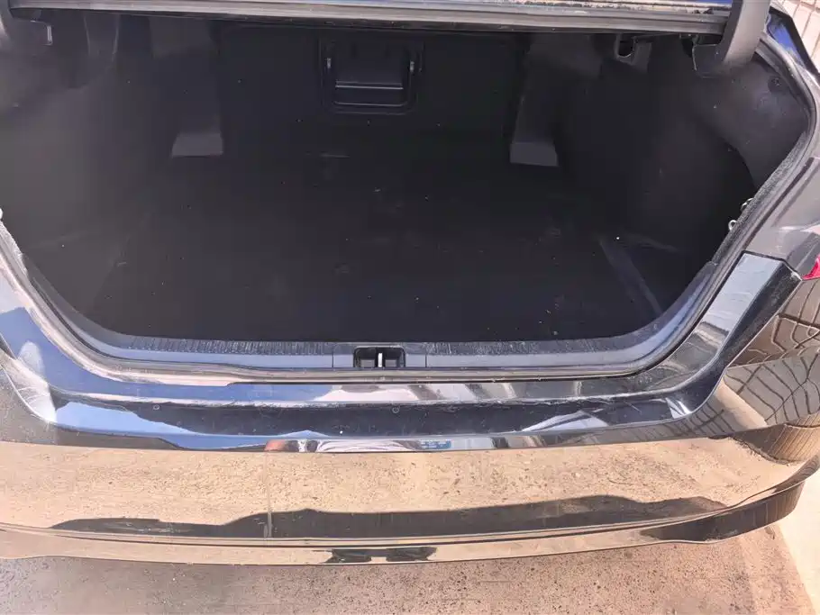 Toyota Camry 2024