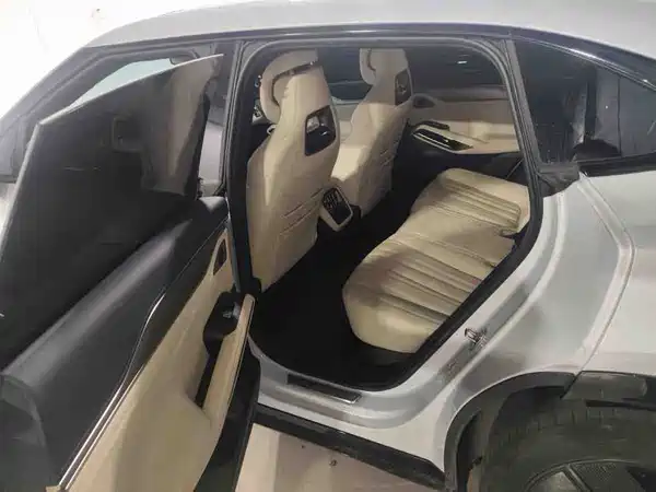 BYD Song L EV 2024