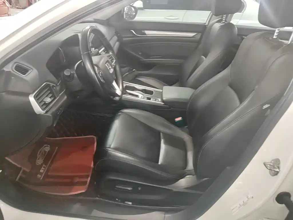 Honda Accord 2021 — фото 15