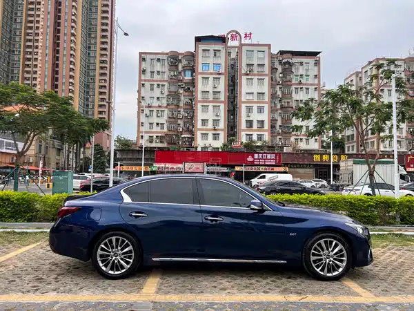 Infiniti Q50L 2018