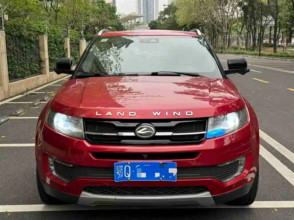 Landwind X7 2015 — фото 3