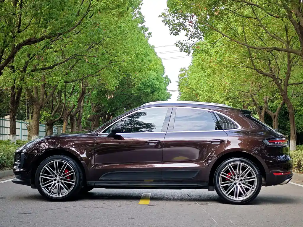 Porsche Macan 2022 — фото 4